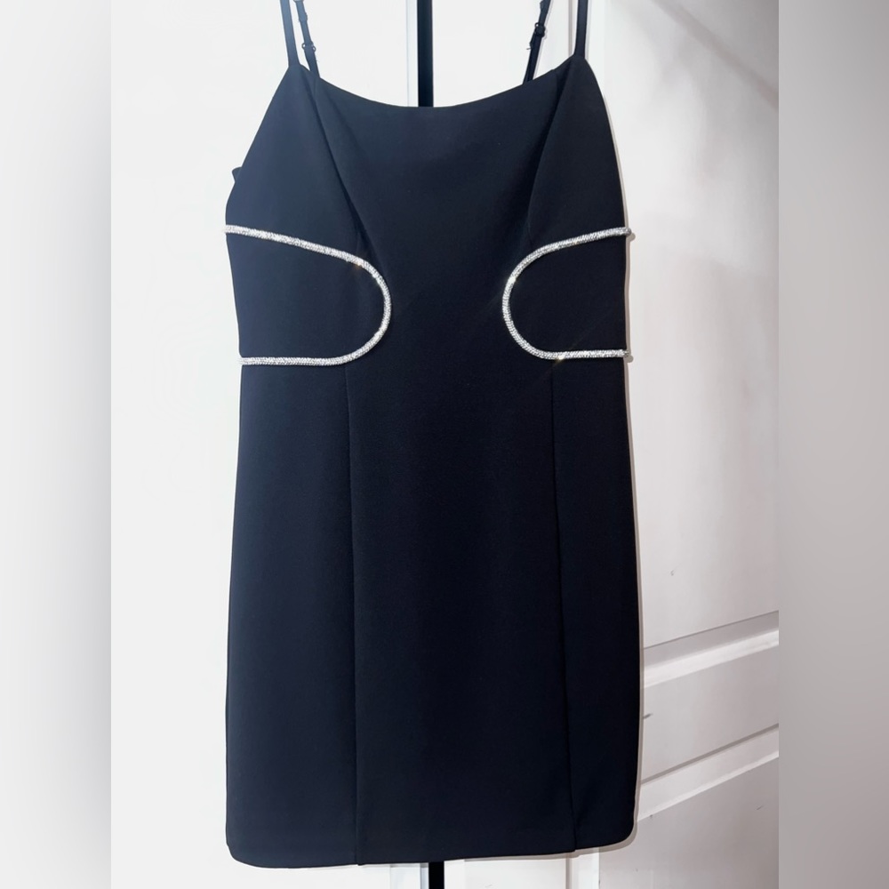 Black Guess dress